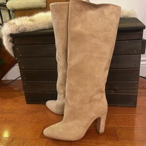 Elegant light beige Suédine Heeled Boots❤️9